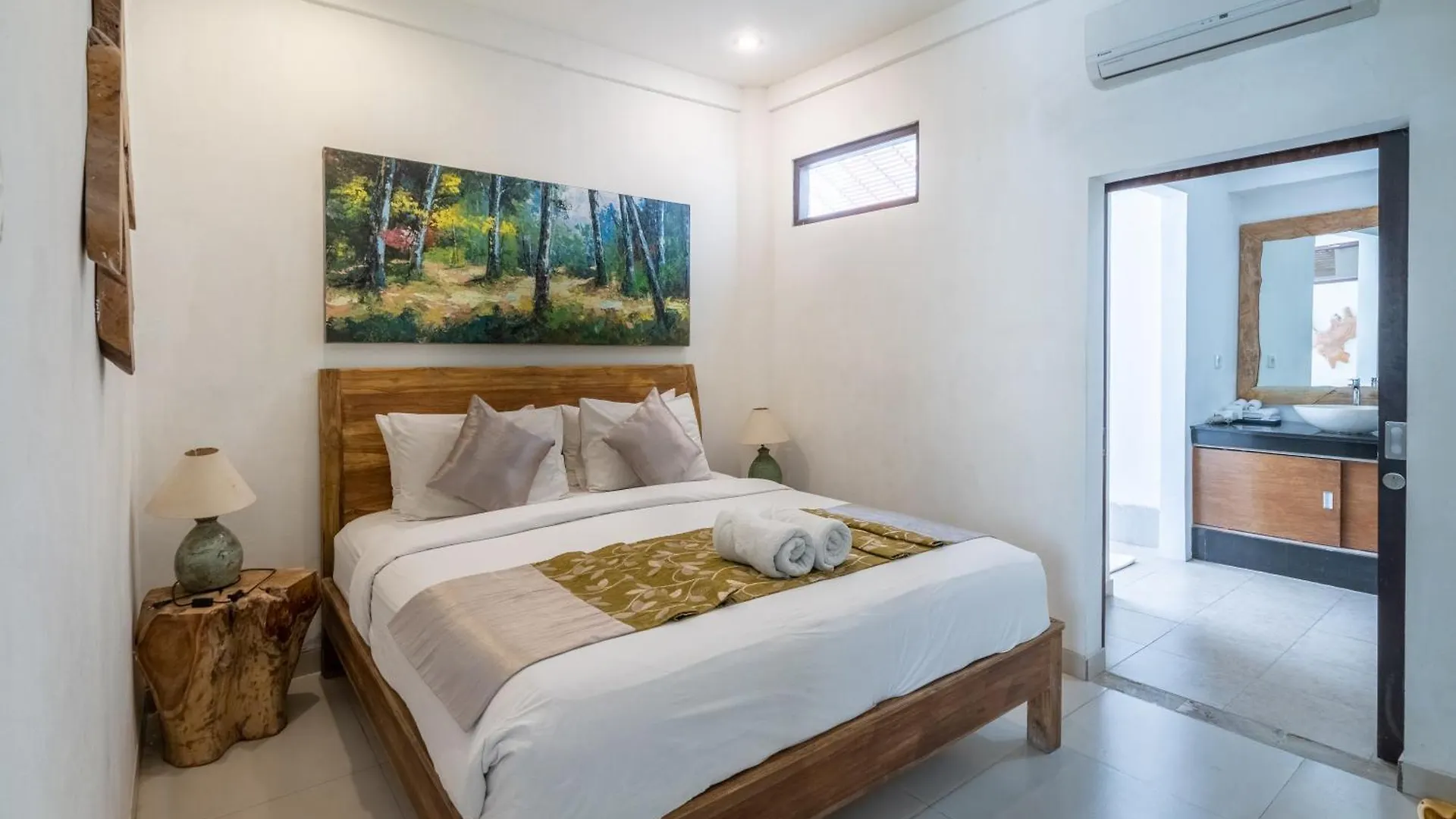 Aveli Villa 5 Bedroom With Pool At Seminyak 5 Mnt To Beach By Car