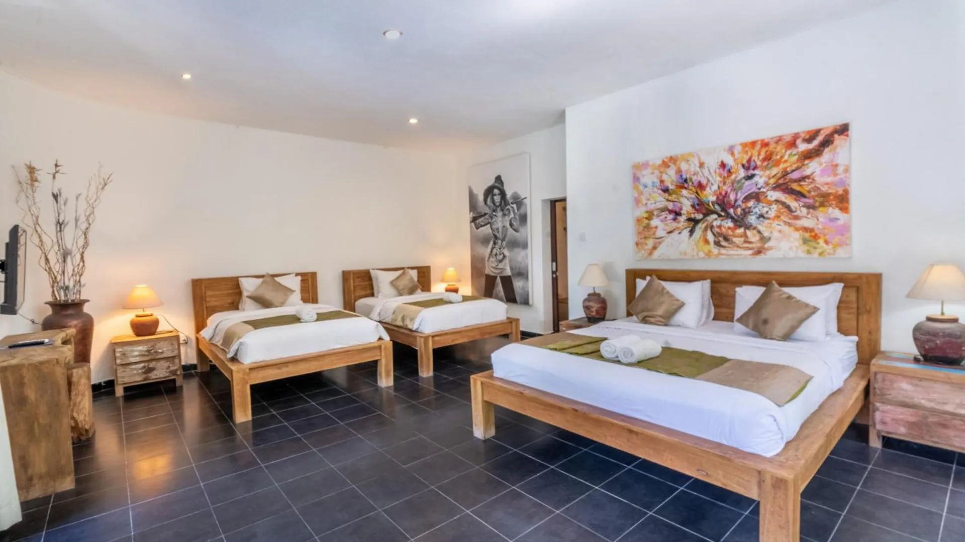 Aveli Villa 5 Bedroom With Pool At Seminyak 5 Mnt To Beach By Car Indonesien
